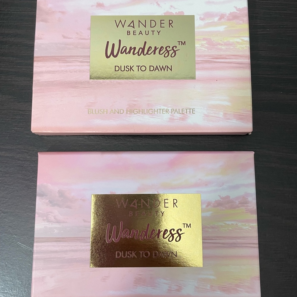 Wander beauty. Wanderess Dusk to dawn blush and highlighter palatte
